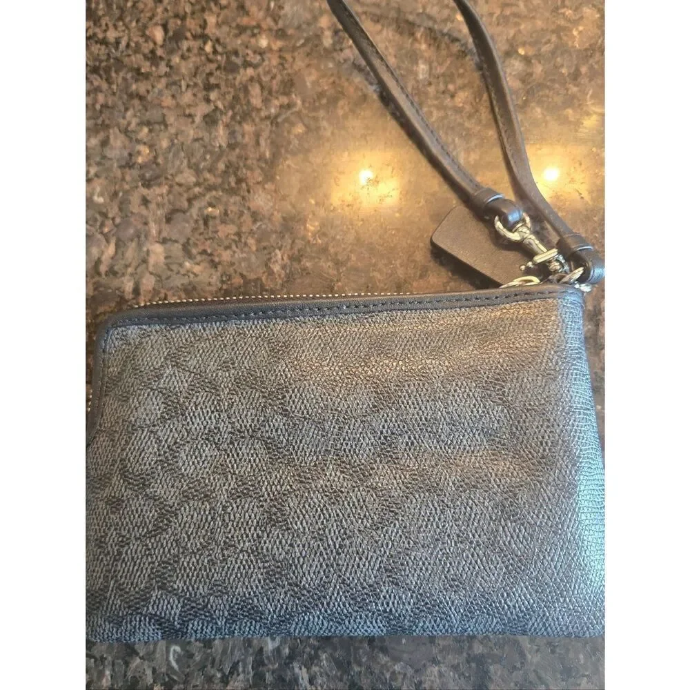 Coach Black Pattern Signature Leather Wristlet with Leather Strap NEW